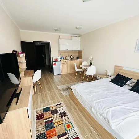 Sun Wave Sea And Pool View Apartment